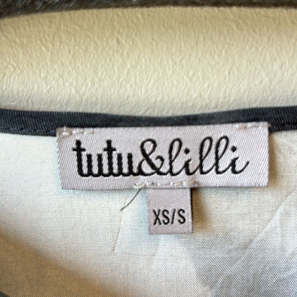 Tutu & Lili blouse tunic XS/S over sized black and grey - Picture 3 of 6